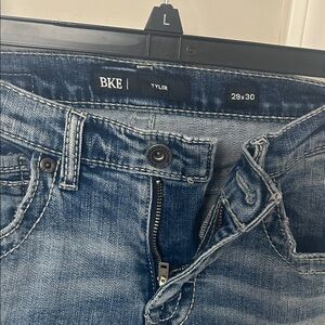 BKE Tyler 29x30 Men's Distressed Blue Jeans
